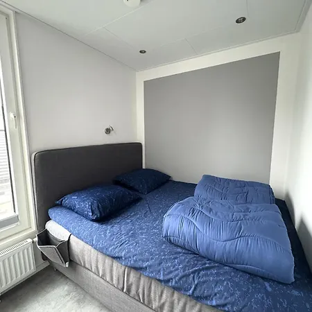 Botel De Maasterp - Watervillage 2