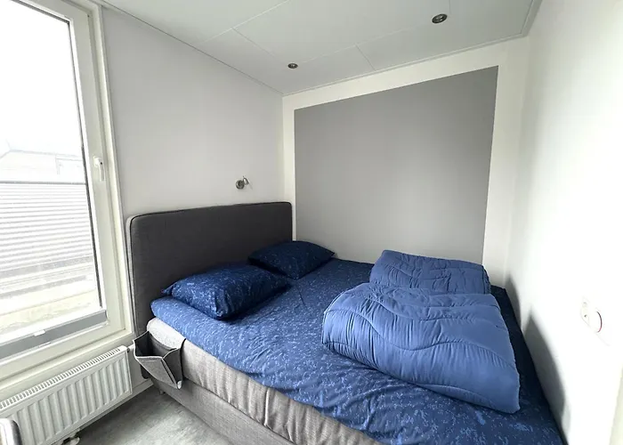 Bateau-hôtel De Maasterp - Watervillage 2